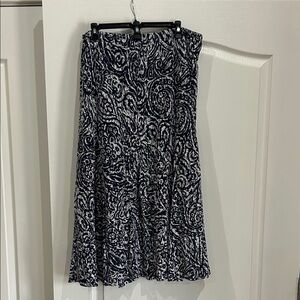 JM Collection Navy and White A-Line Skirt
